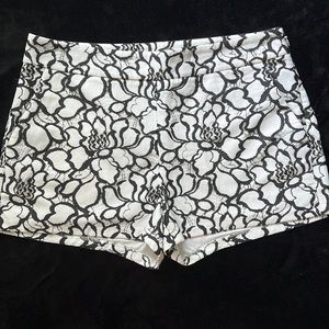 Express Shorts